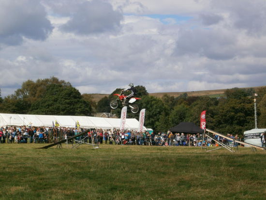 Fliegende Motorräder