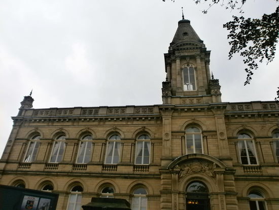 Saltaire Stadthalle