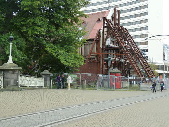 Auf dem Weg zur Red Zone, wo auch der Catheadral Sqare liegt und der mal das Aushängeschild von Christchurch war