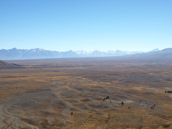 Blick auf Mittelerde - einer der Gipfel im Hintergrund ist der Mount Cook
