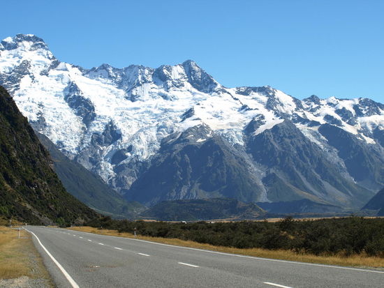 und da schon fast zum Greifen nah