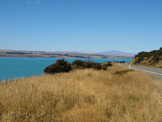 Wieder auf dem Weg zurück entlang am Lake Pukaki