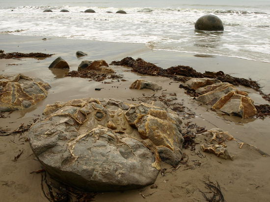 und hier ein "zerplatzter" Stein - die Teile gehen also auch kaputt.