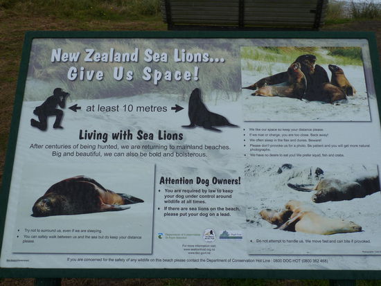 Hier die Hinweistafel, wie man sich Verhalten soll