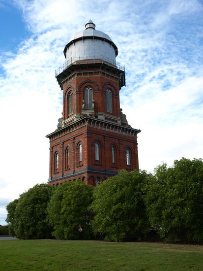 und der dazugehörige Wasserturm