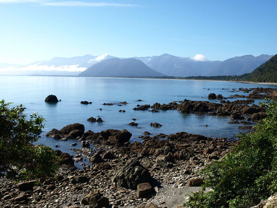 Wenn kein Sandstrand, dann wilde Küste