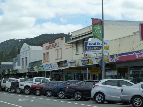 Grahamstown Streetscape, Pollen Street, Thames