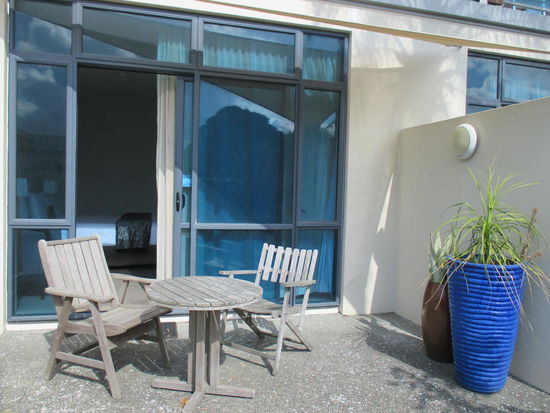 Sogar eine kleine Terasse durfte ich mein "Eigen" nennen