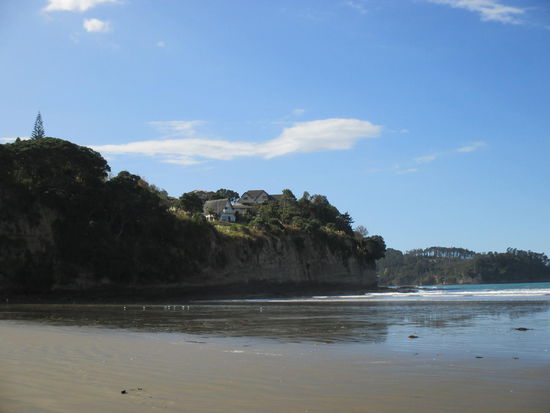 Das Strandende zur linken Seite des Motels