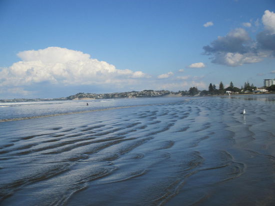 Den Stradd entlang Richtung Orewa Zentrum (rechts)