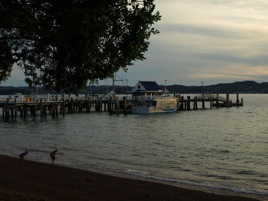 Und jetzt Blick vom Duke of Marlborough auf den Steg
