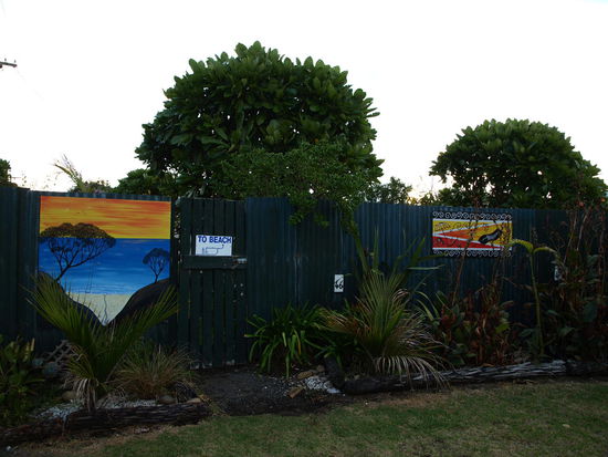 Der Hinterausgang am Campingplatz Richtung Strand