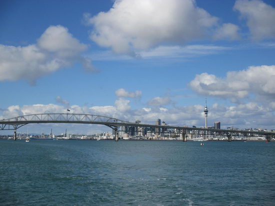 Und jetzt die komplette Skyline mit Harbor Bridge