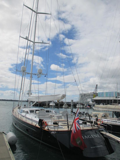 Ein "kleines" Segelboot vo den Virgin Islands