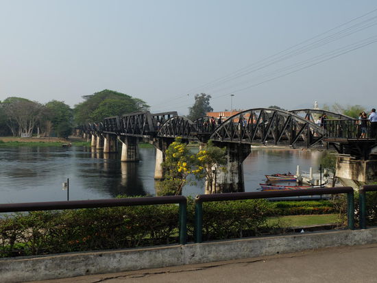 Tattatttattataaaaaaaaa die Brücke