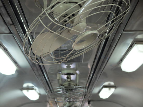 Trotz AC gabs die Teile auch noch - wurden bei besonderen Kohleverbrennungsgeruch kurz aktiviert.