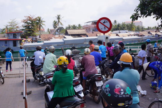 Stossverkehr in Duong Dong