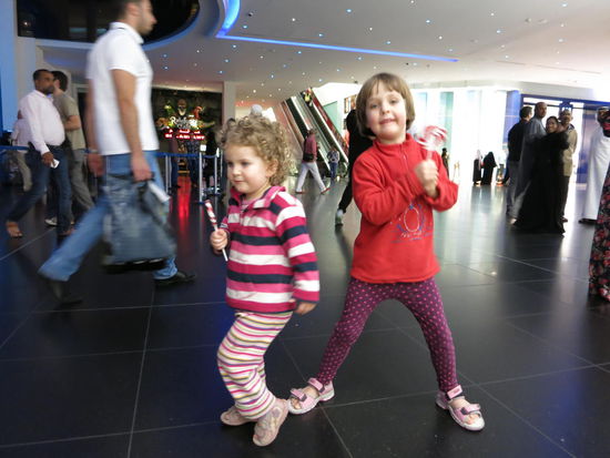 The Lolli-dancers; Beschallung inklusive