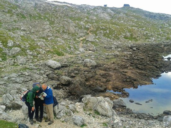 nochmal schnell in die Karte gestöbert....