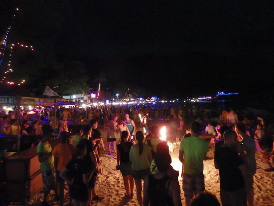 Hier kann man Seilspringen, das Seil brennt, versteht sich. 