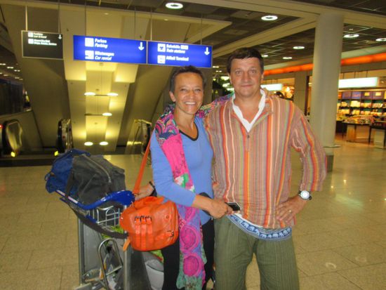 So wir sind wieder gut in Frankfurt gelandet, toller Urlaub, nette Leute kennengelernt, einfach Klasse.......