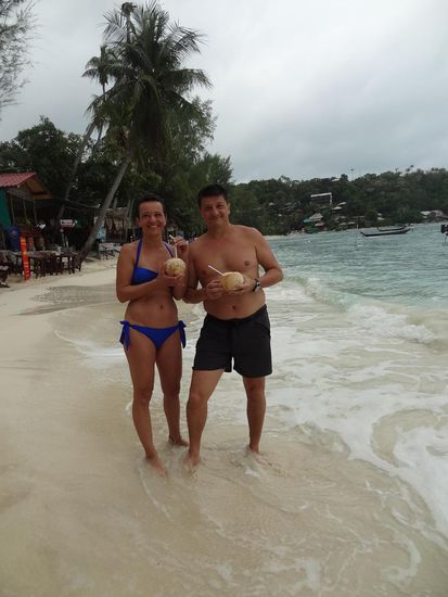 Wir hoffen das euch unser kleiner Reisebericht gefallen hat und die Lust geweckt hat dieses tolle Land zu bereisen. Wir sind bestimmt nicht zum letzten mal hier gewesen..... denn immer daran denken, Thailand ist 
Same, Same but different!