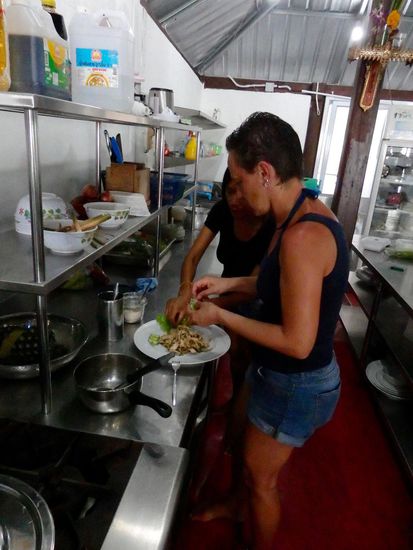 Und da das Auge auch mitisst, wir jeder Teller auch immer schön dekoriert.