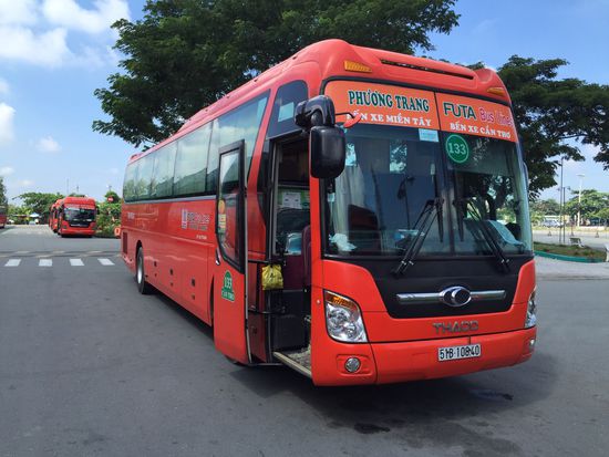 Auch hier kann man wieder sagen, der Straßenverkehr ist ein wirkliches Erlebnis, hier wird zwar nicht schnell gefahren, aber für unsere Verhältnisse sehr chaotisch.
