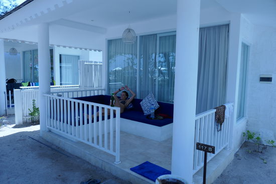 Chill-Area vor unserem Bungalow.