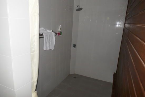 Das Bad hat leider kein Fenster.