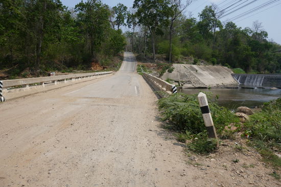 Um zur Tam Nam Lot Höhle zu kommen, müssen wir dann doch von der Hauptstrecke etwas über kleinere Straßen fahren.