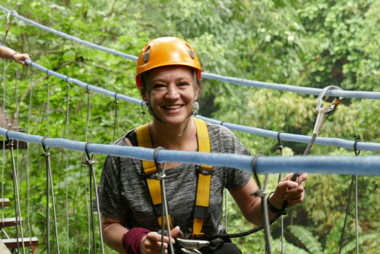 Auf der Hängebrücke .....