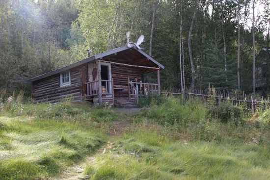 Die Cabin von Robert Service
(The Spell of the Yukon,
The Cremation of Sam McGee)