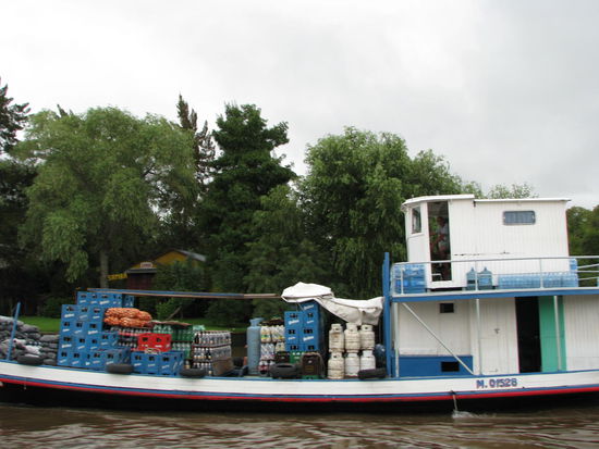 schwimmender Supermarkt