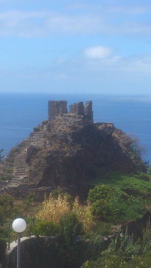 In Calheta oberhalb der Bucht.