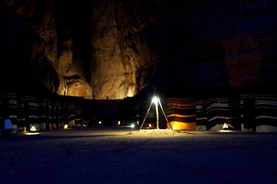 Die Zelte nochmal abends - zeitweise mein Bilschirmhintergrund