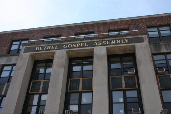 Das war die Kirche die leider schon voll war wo wir ankamen