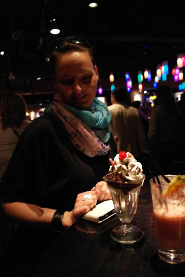 Im Hard Rock gabs noch ein Geburtstags - Eis