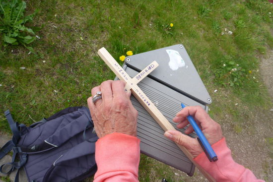 Unser Kreuz wird vorbereitet