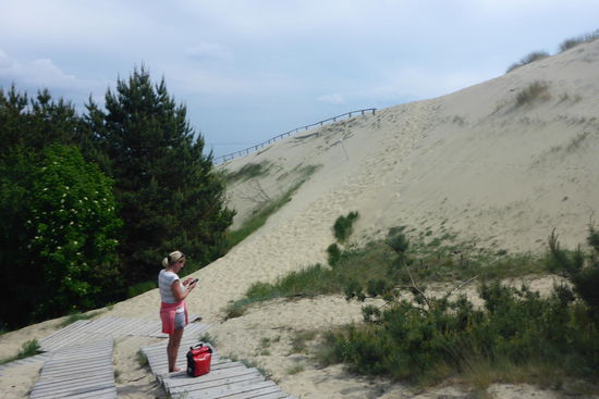 Beim anstrengenden Aufstieg auf die 70m hohe Düne