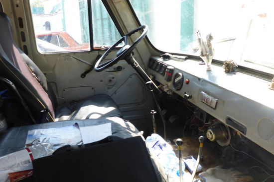 ... rustikaler Innenausstattung