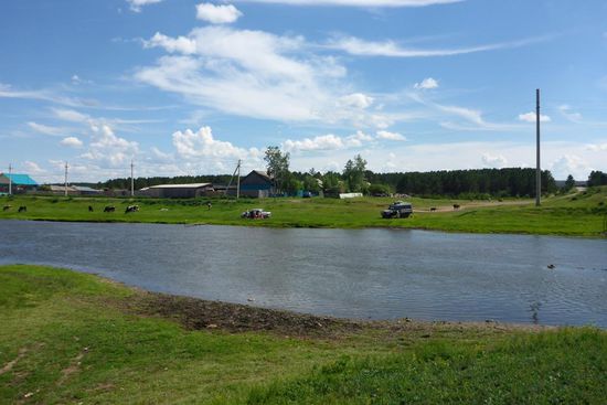 ... am kühlen Fluß (einer von 50 000 in Sibirien)