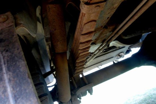 ... 12 Plattfedern vorne, 14 hinten