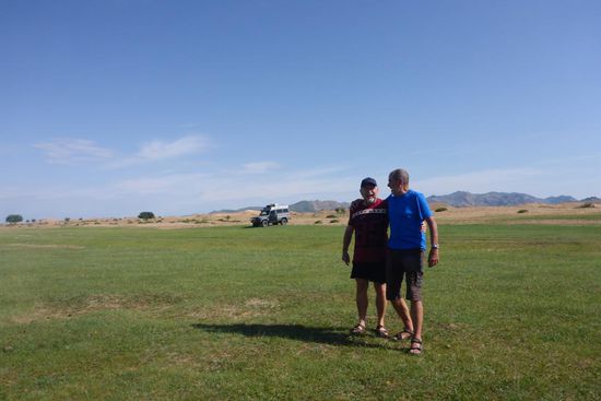 Begegnungen: Reisegefährte Wolle, schwäbischer Bass