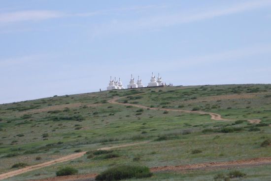 Immer wieder Stupas ...