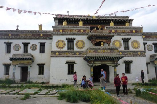 Tempel im original tibetischen Baustil