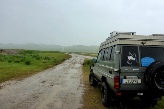 Offroad im Regen