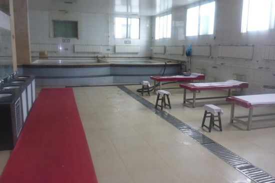 Öffentliche Badeanstalt in Pingyao ...