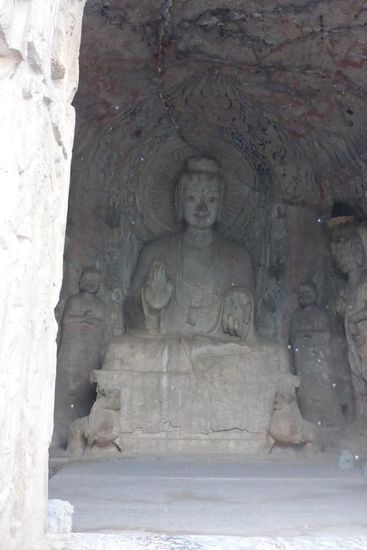 ... vom 12. Jh. bis um 1950 nur noch eine Kleinstadt, jetzt etwa 1,5 Millionen Einwohner