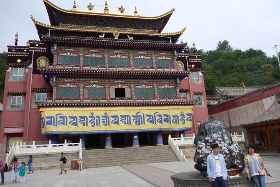 Die Klosterbibliothek wurde vor einigen Jahren aufwändig restauriert